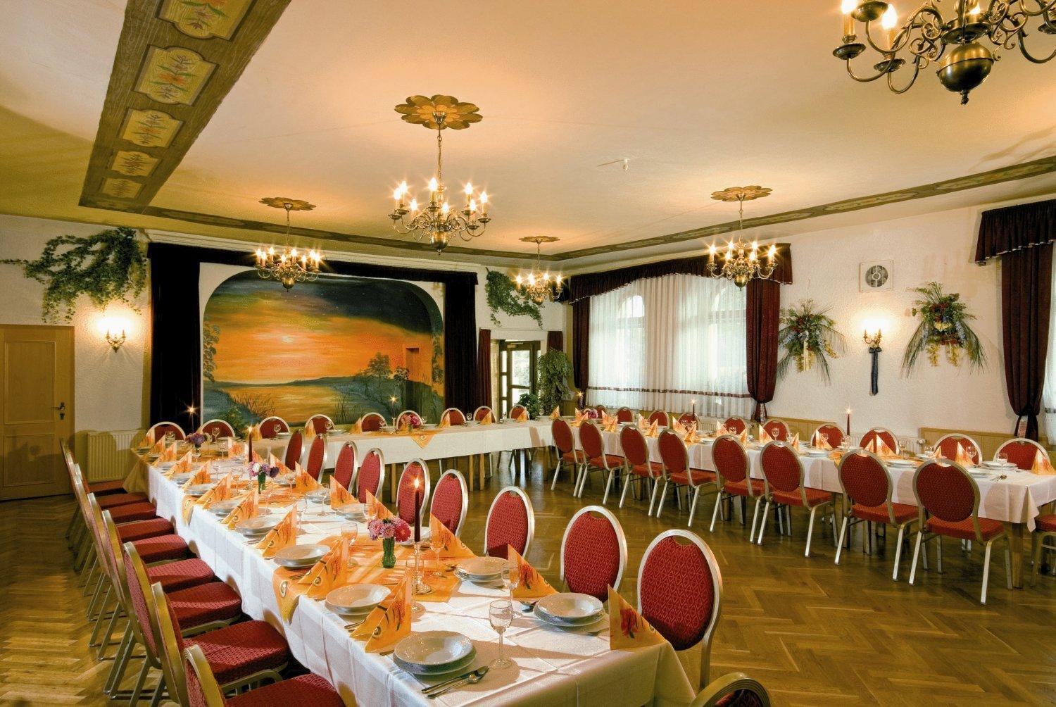 Familienhotel Zur Linde Panschwitz-Kuckau Exteriör bild