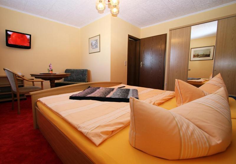Familienhotel Zur Linde Panschwitz-Kuckau Rum bild